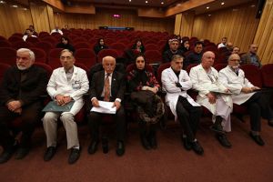 سمپوزیوم یک روزه کاردیورنال در مرکز قلب و عروق شهید رجایی: عکس شماره 7 / 12